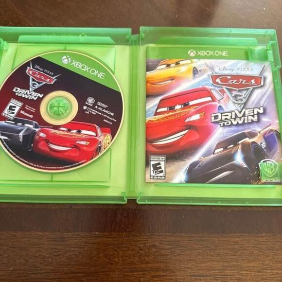XBOX ONE - Cars 3 Video Game Driven to Win - Microsoft Xbox One - Picture 1 of 5